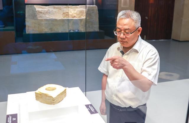 透5000多年文明史的一束光瓦力棋牌吾乡大藏·良渚｜穿(图5)
